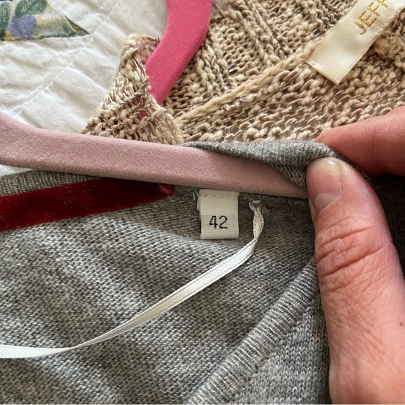 Sweater with sequins - Picture 4 of 5